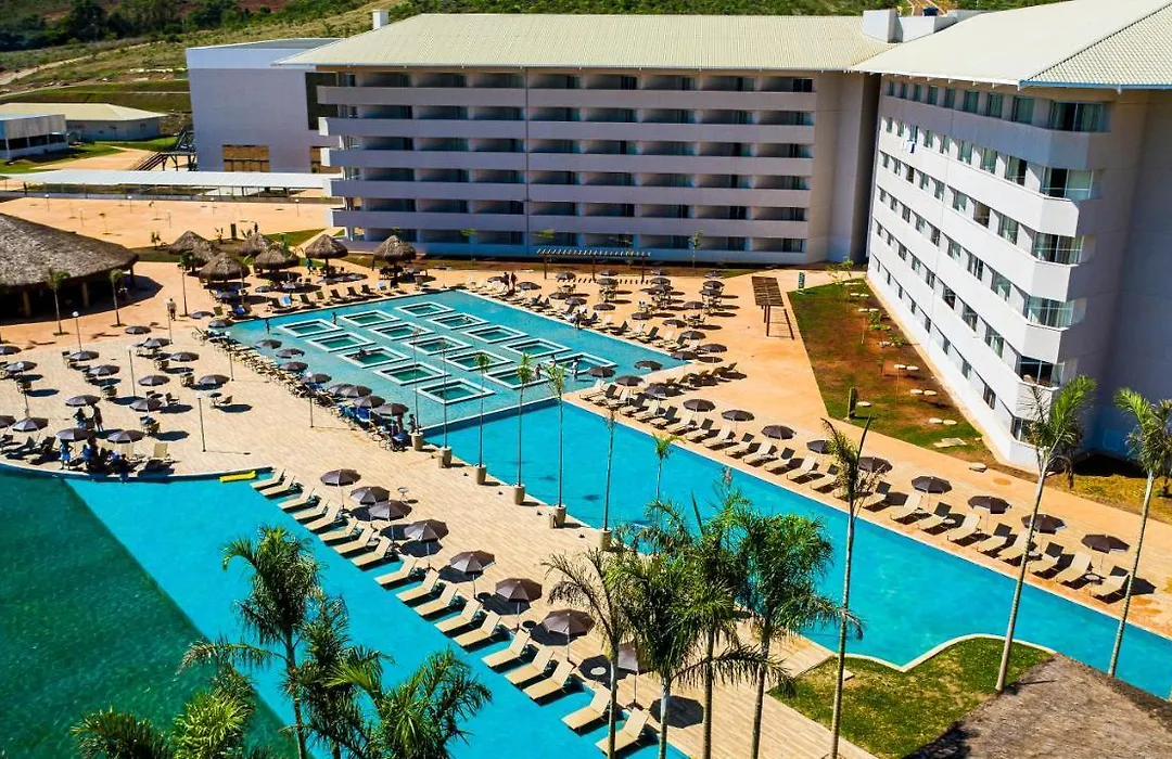 Taua Resort e Convention Alexânia-1